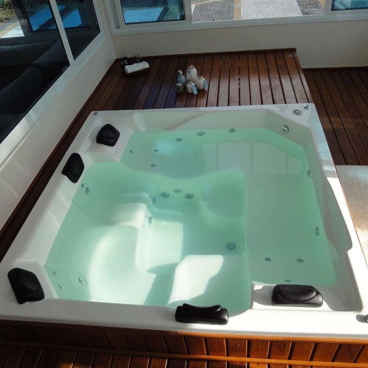 Spa com hidro Quadrado 5 lugares 2x2