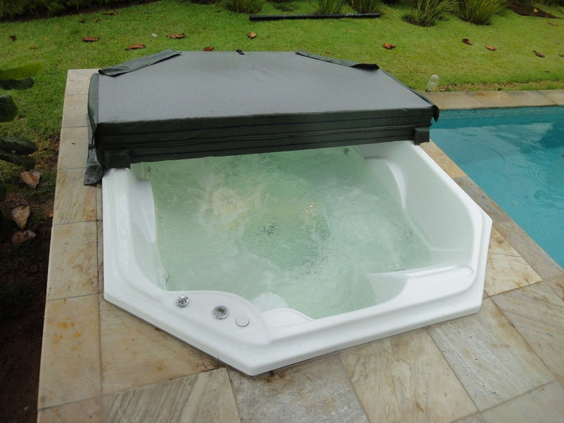 Spa 4 a 6 lugares com hidro 210x190 Piccoli 20 jatos Aquecedor + led